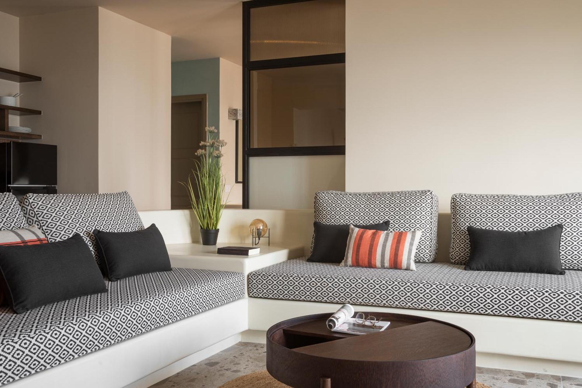 Almarossa Luxury Villas Vourvoúlos Exterior photo