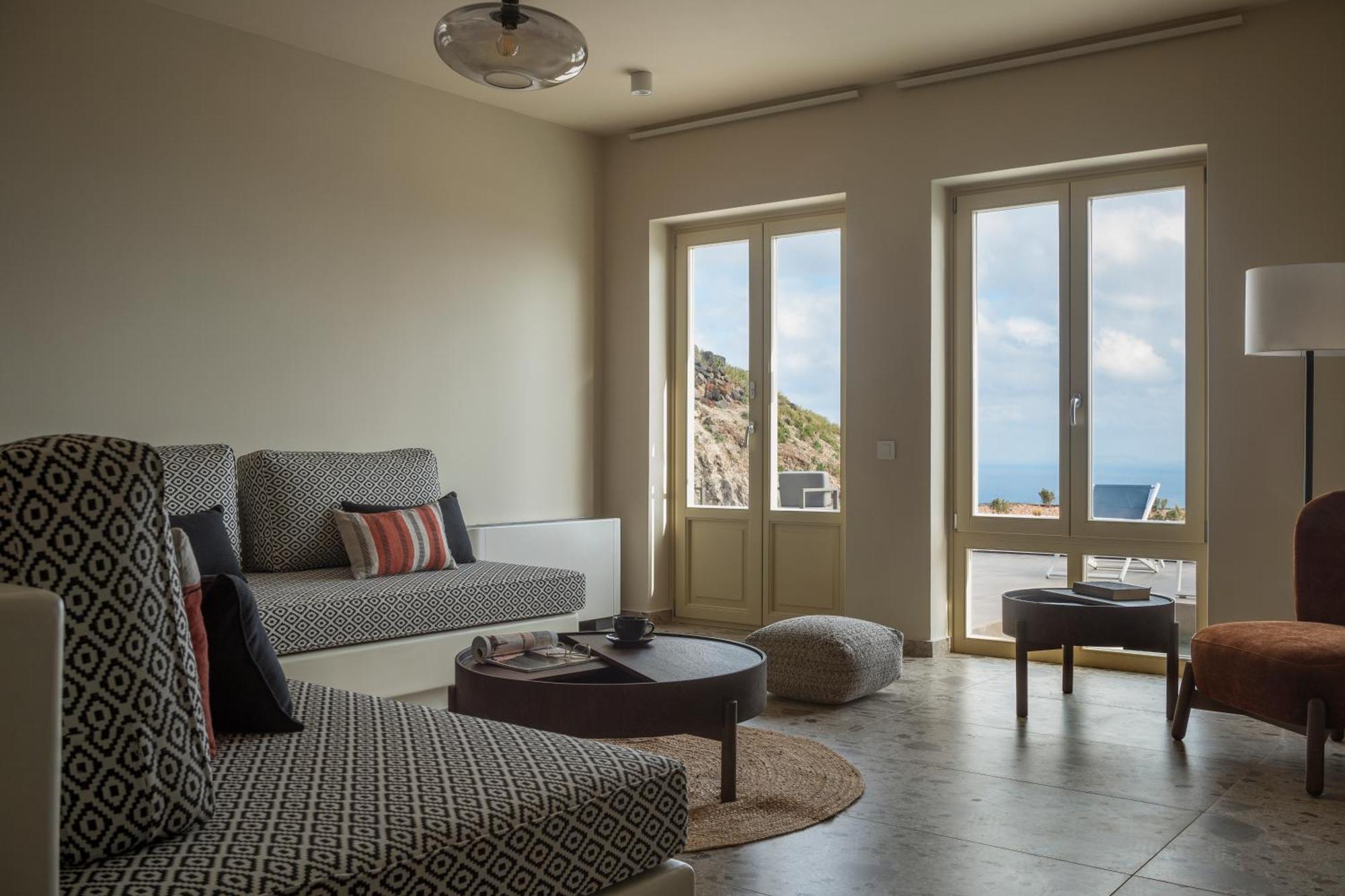 Almarossa Luxury Villas Vourvoúlos Exterior photo