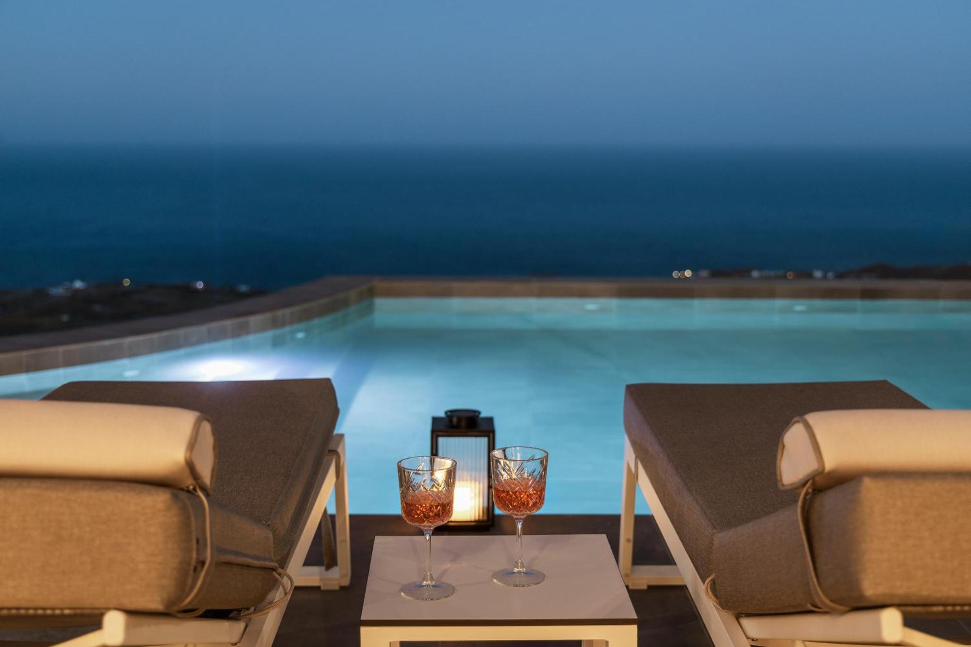 Almarossa Luxury Villas Vourvoúlos Exterior photo