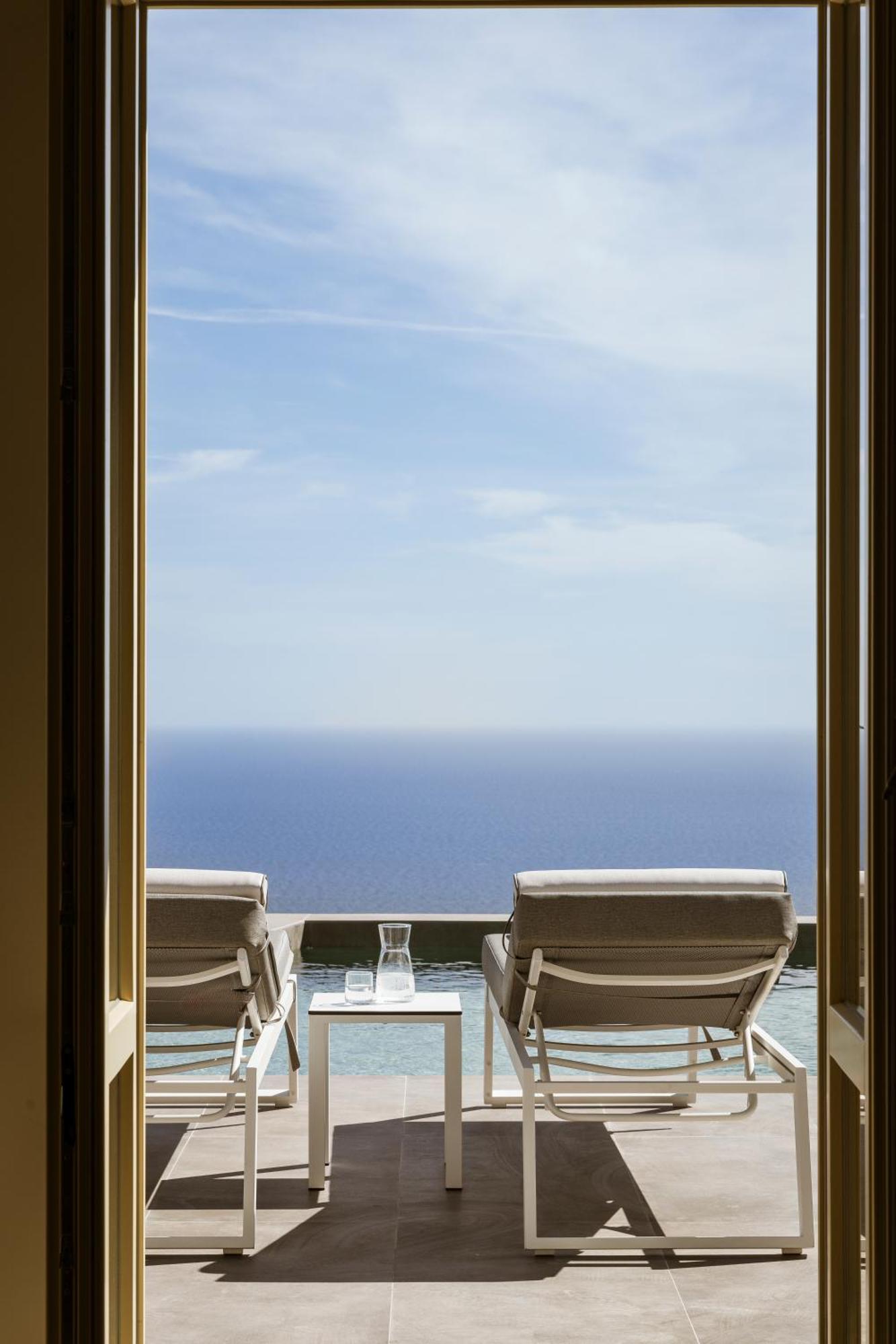 Almarossa Luxury Villas Vourvoúlos Exterior photo