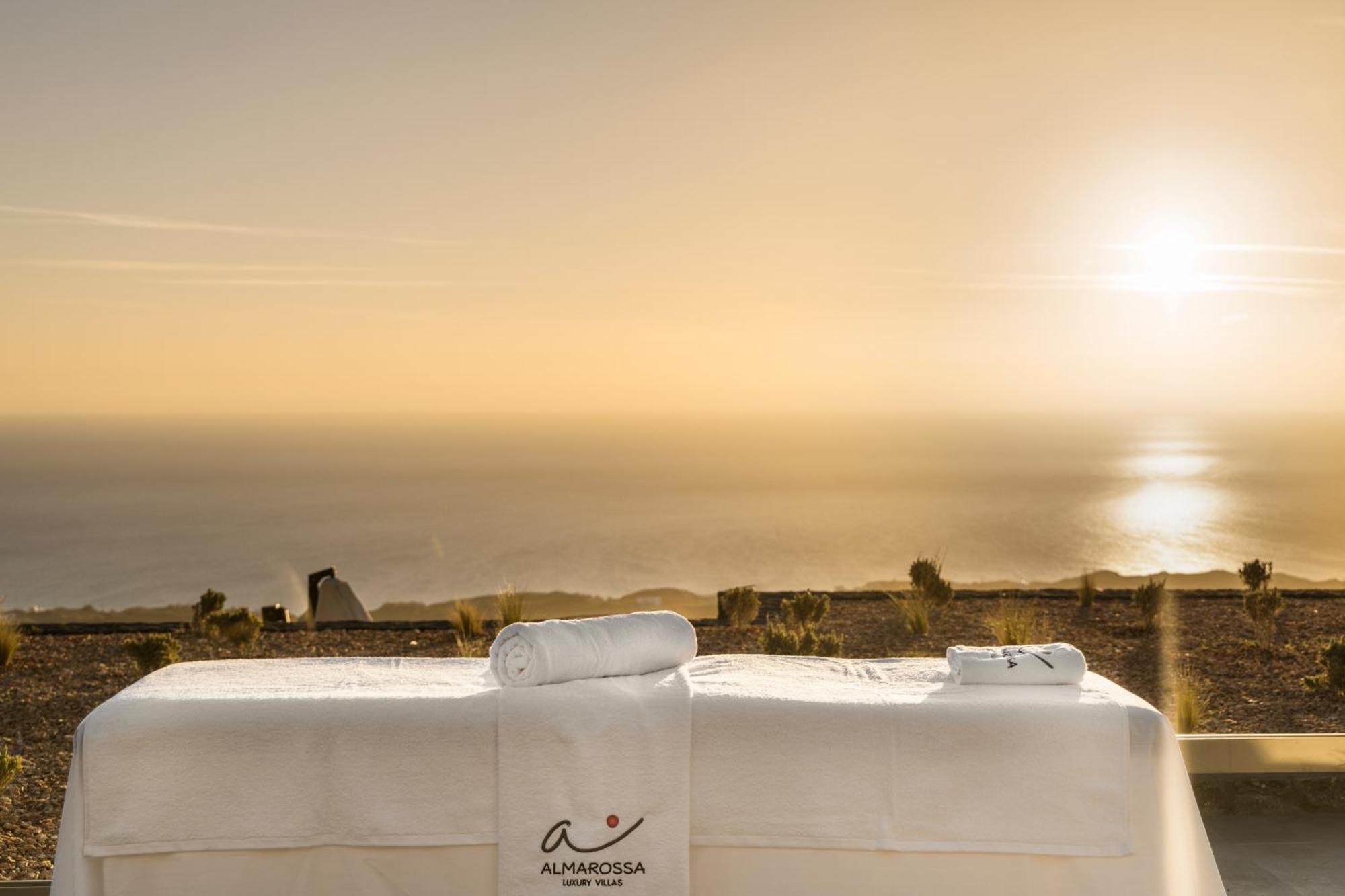 Almarossa Luxury Villas Vourvoúlos Exterior photo