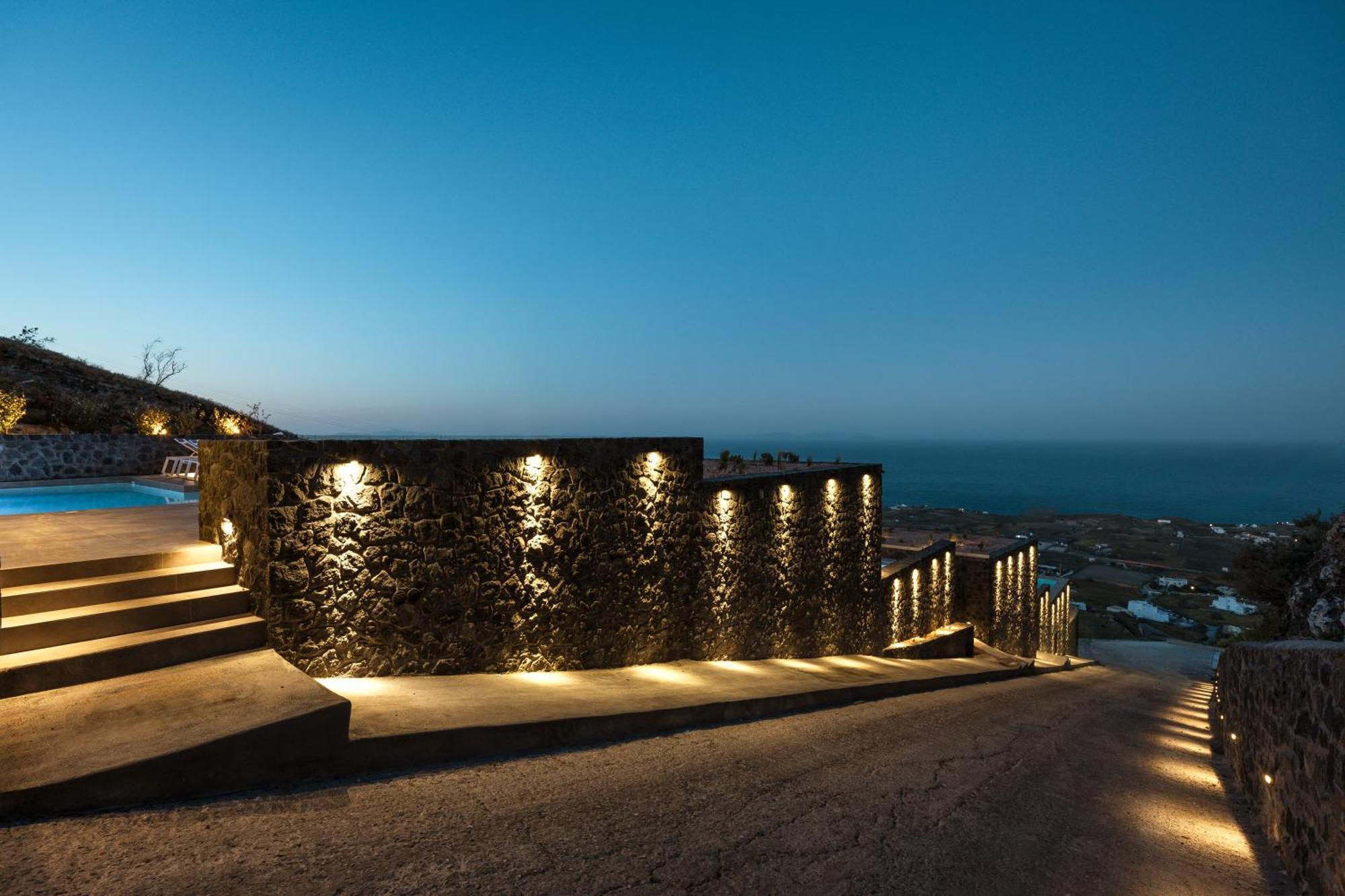 Almarossa Luxury Villas Vourvoúlos Exterior photo